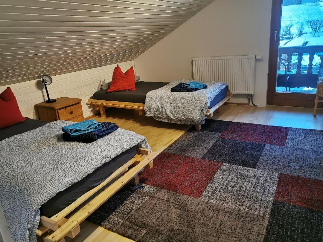 Monteurzimmer Am Teisenberg Neukirchen am Teisenberg 外观 照片